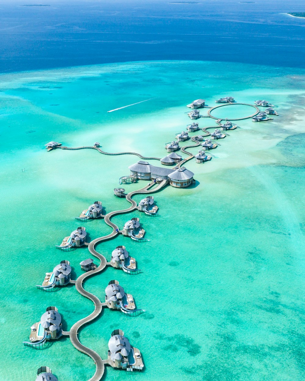 Choosing your Maldives island stay